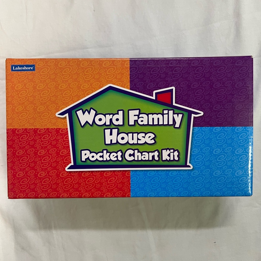 Lakeshore Learning Word Family House Pocket Chart Kit Ages 5 and Up Language